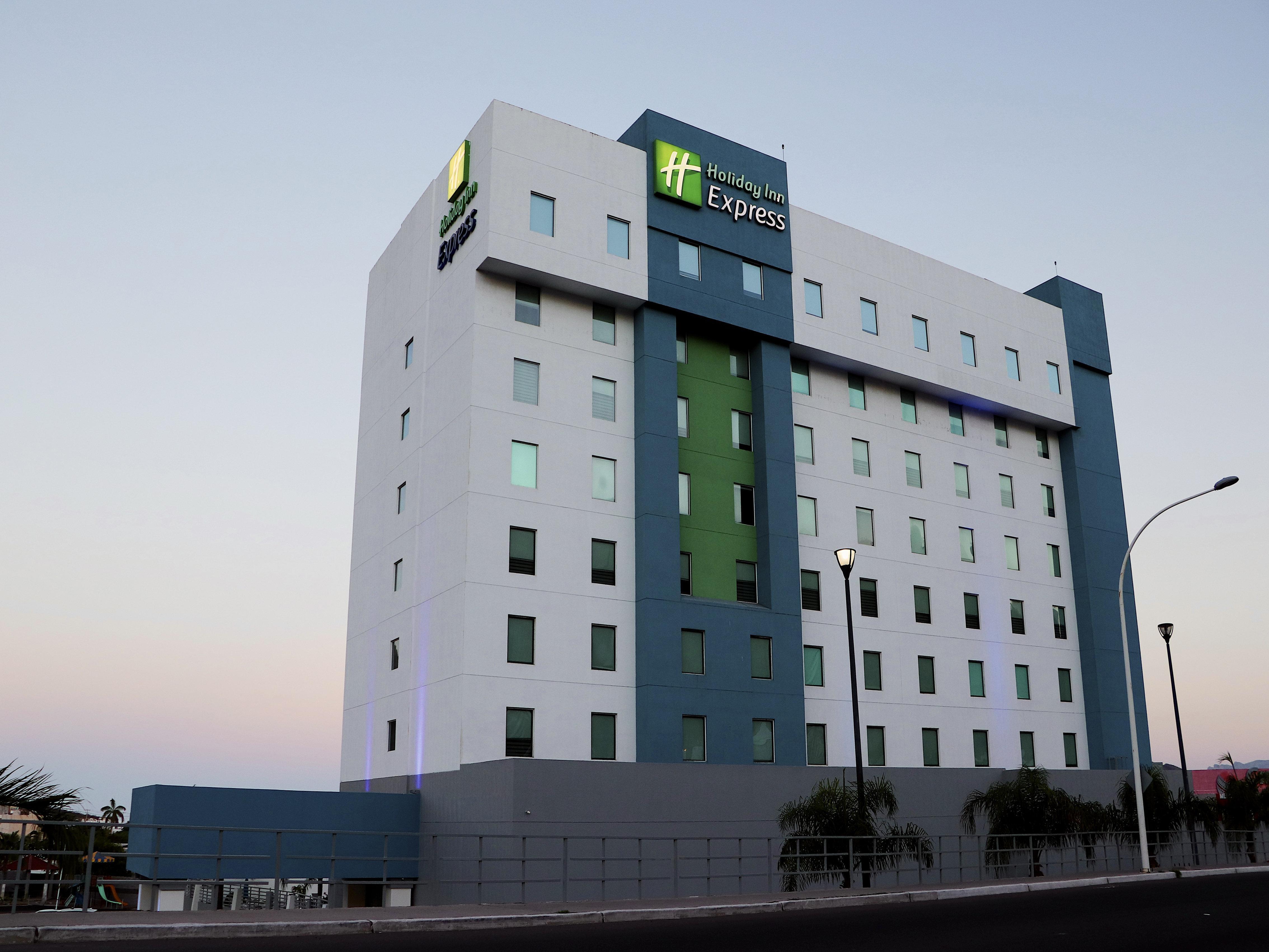 Holiday Inn Express Guaymas By Ihg Bagian luar foto Holiday Inn Express in Tijuana, Mexico