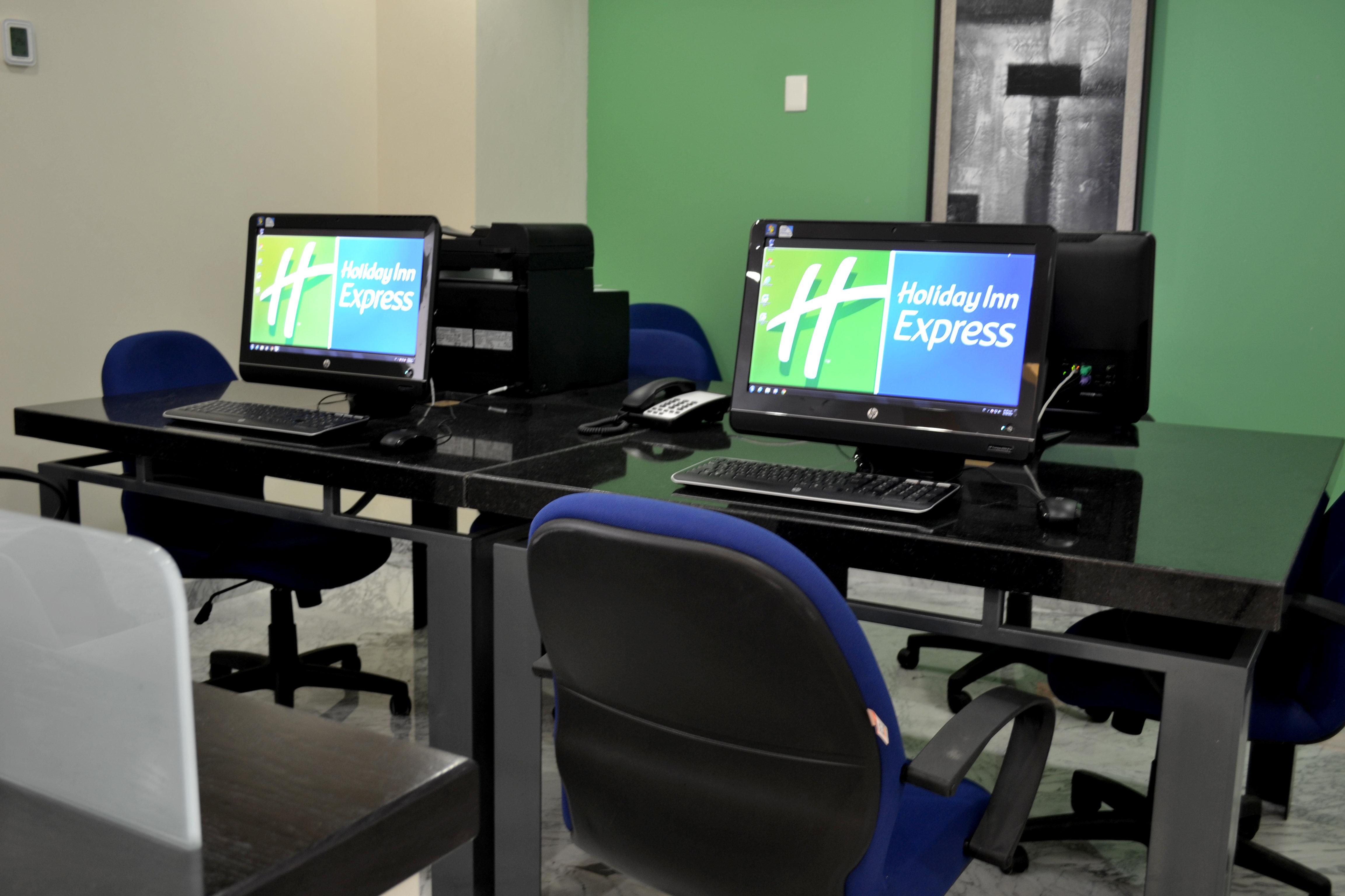 Holiday Inn Express Guaymas By Ihg Bagian luar foto Business Center